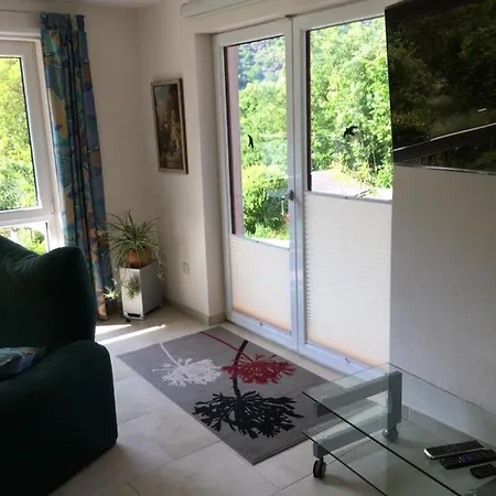 Ferienwohnung Schmell *