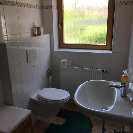Ferienwohnung Schmell Burgen (Mayen-Koblenz)